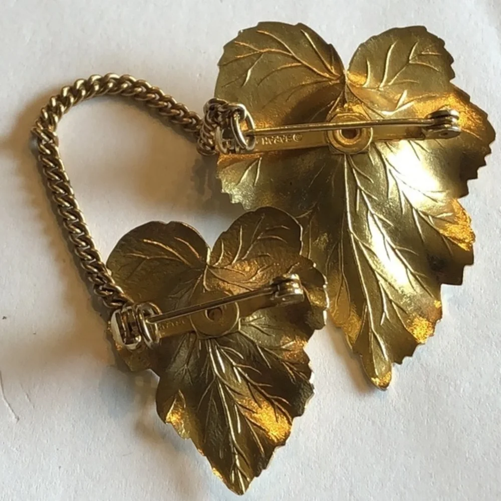Sarah Coventry Gold Tone Faux Pearl Brooch Shoulder Pins
